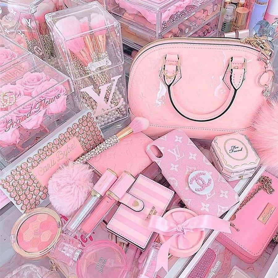 Tonurile roz pastel aduc o estetică luxuriantă în orice cameră. Fundal