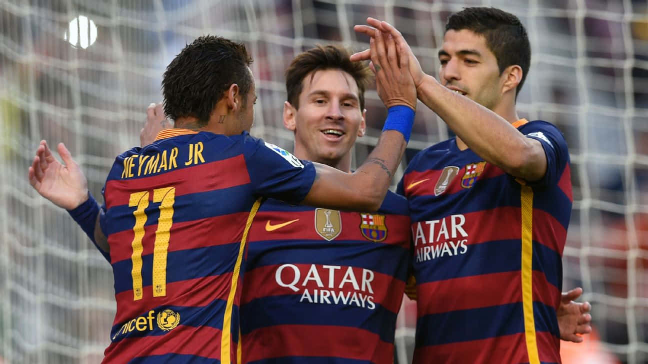 Trio MSN Cinci Sus Fundal
