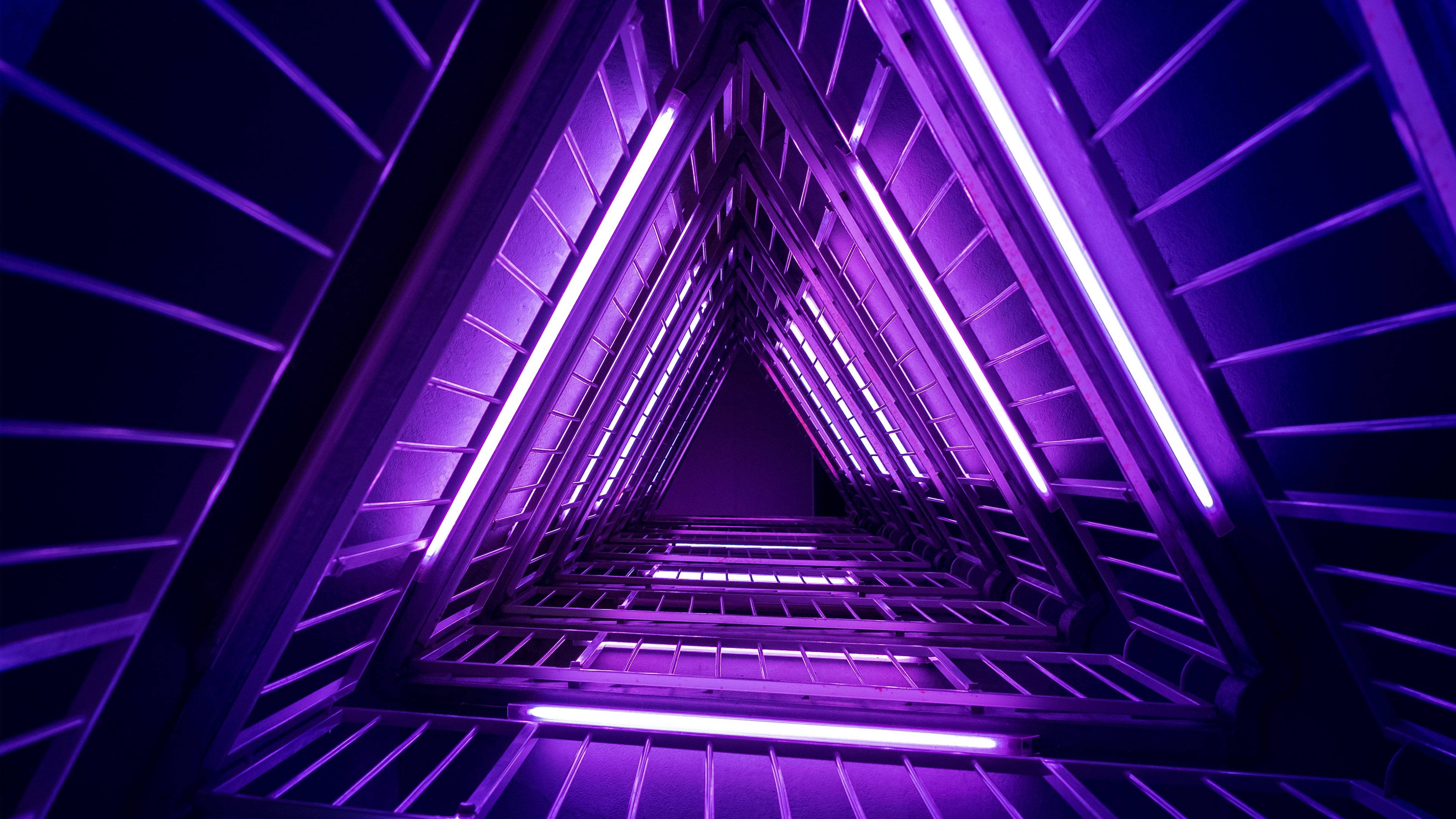 Tunel Triunghiular de Arhitectură 4K Fundal