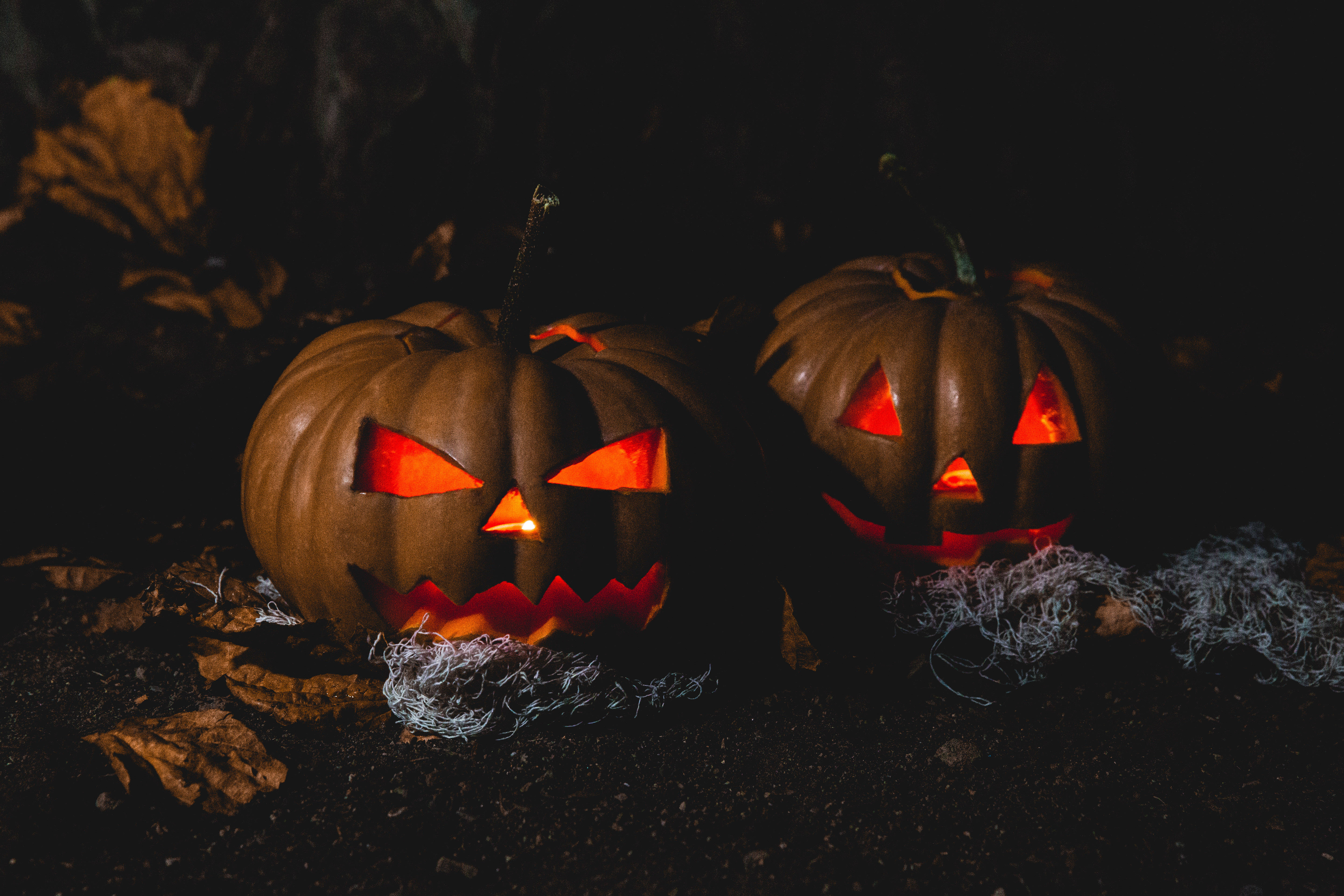 Un dovleac înfricoșător pentru un Halloween de groază Fundal