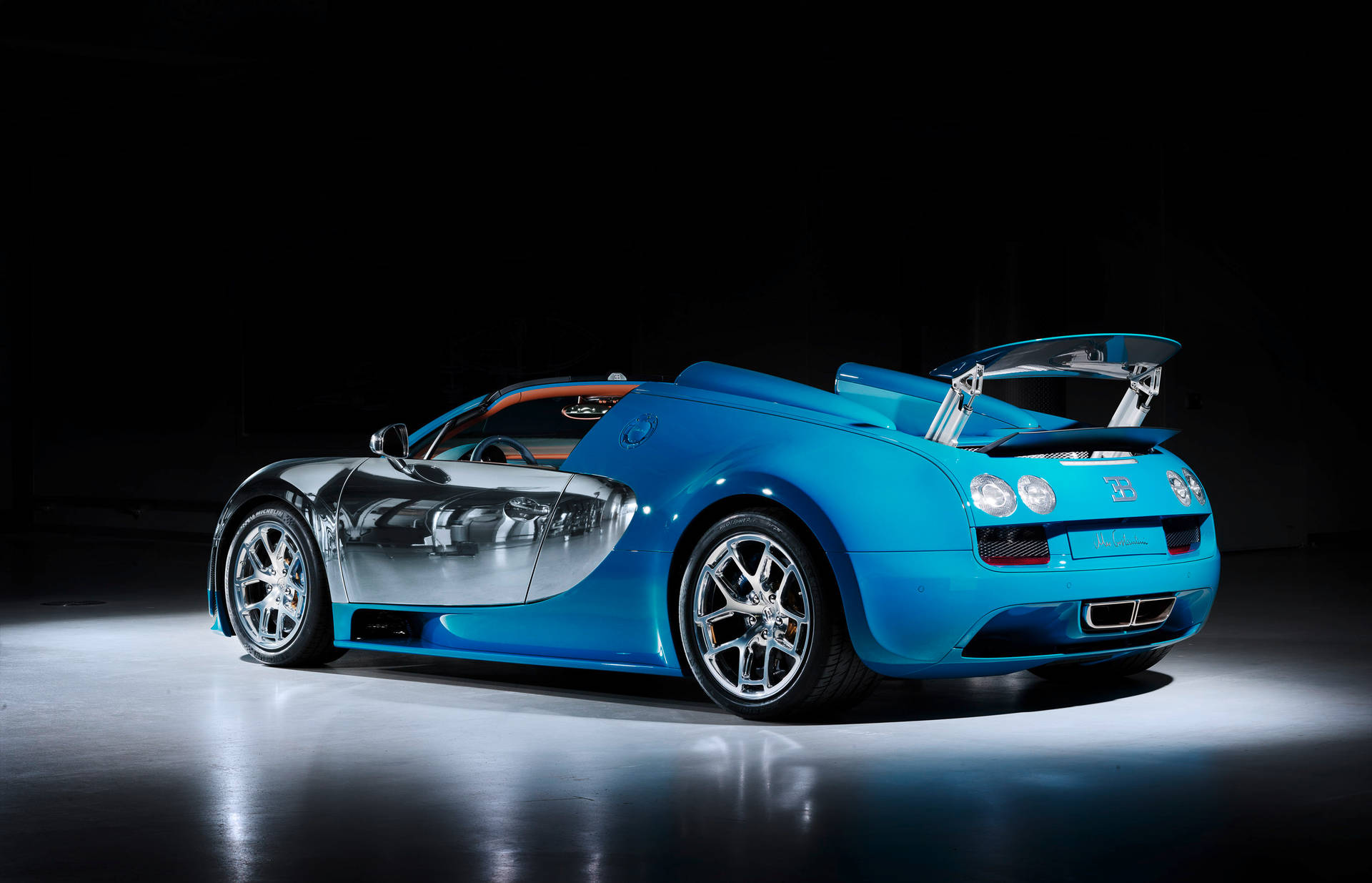 Tapet cu vedere din spate a unui Bugatti Veyron — Bugatti Fundal