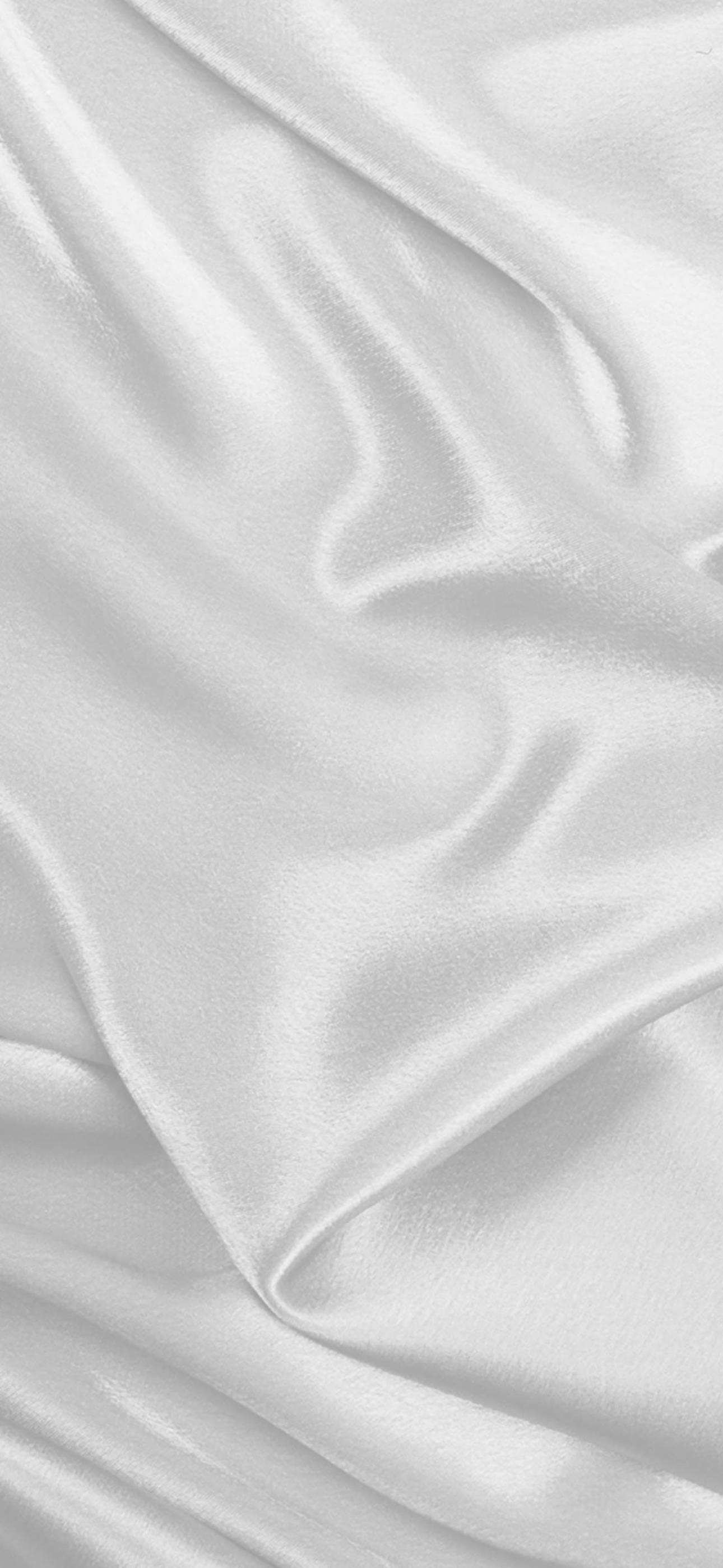 White Silky Fabric iPhone Fundal