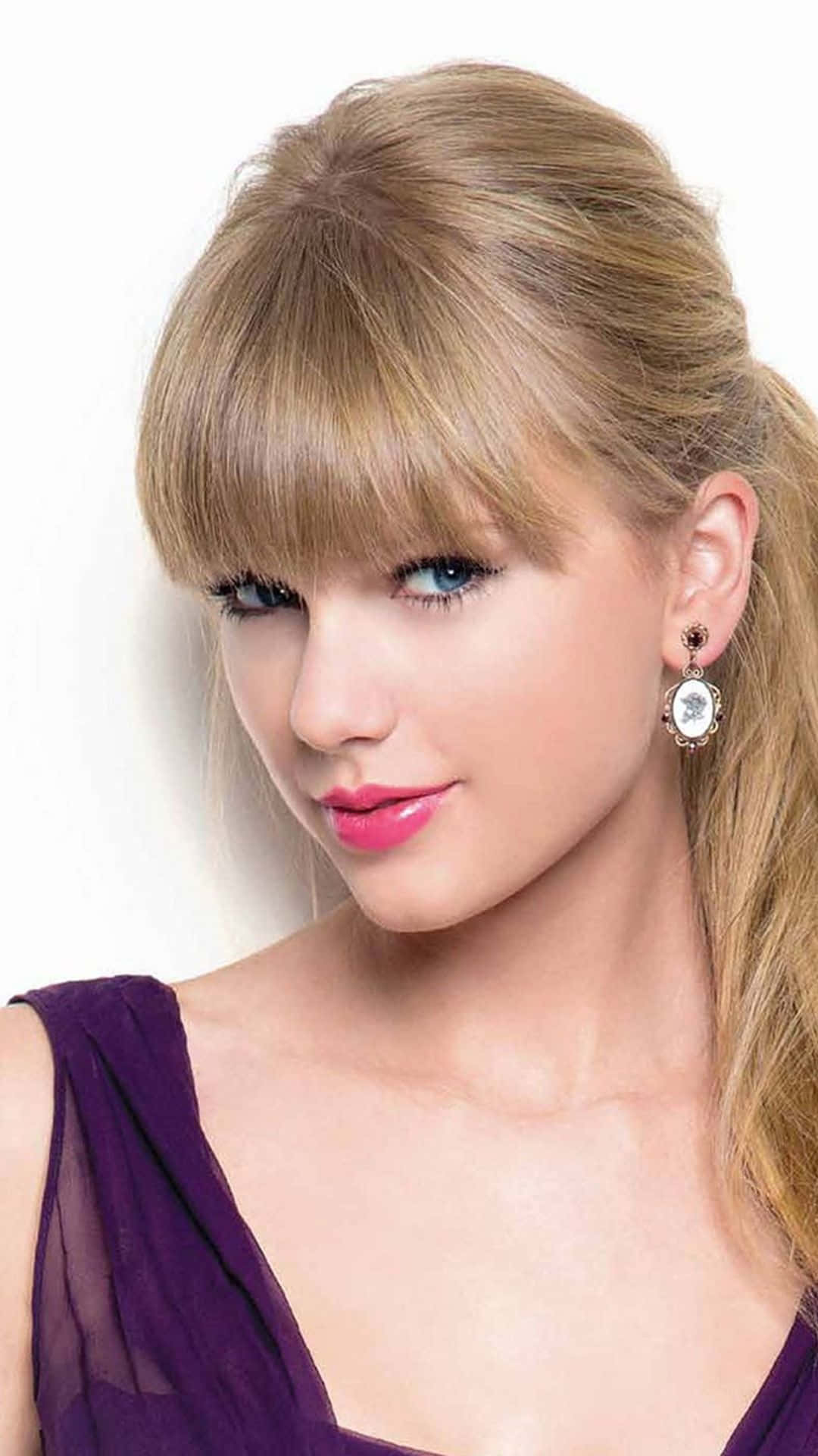 Zâmbetul lui Taylor Swift pentru iPhone Fundal