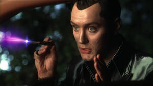 Actorul Jude Law în rolul Bruce Wayne în The Batman — Batman Fundal
