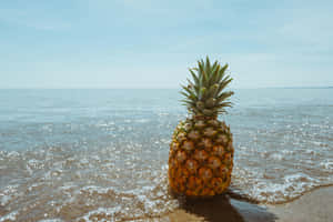 Fundal Ananas — MacBook Air M4 Fundal