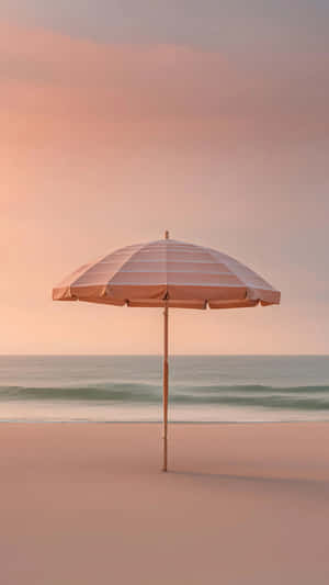 umbrelă de plajă, apus la plajă, vedere estetică de plajă, scenă minimalistă de plajă, valuri oceanice, vibrații de vară la plajă, cer pastelat, plajă relaxantă, vacanță tropicală, apus la malul mării, fotografie de plajă, estetică de călătorie — Val japonez Fundal