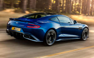 Aston Martin Vanquish - Epitomul Luxului și Performanței Britanice — 1280x800 Fundal