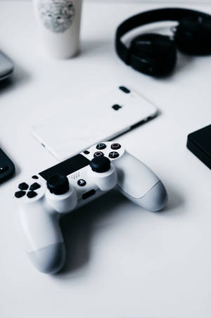 Birocu iPhone cu Controler PlayStation — Xiaomi Pad Fundal