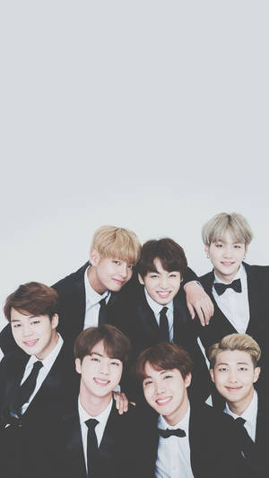 Tapet BTS cu V, Jungkook, Jimin, Suga, Jin, RM și J-Hope purtând costum negru. fundaluri