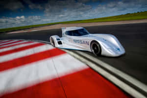 Captivantă Cursă de Mașini pe Circuit — Surface Pro Fundal