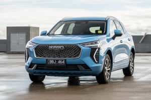 Captivating Haval SUV on a Desert Adventure — Surface Pro Fundal
