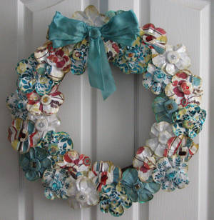 Christmas wreath with blue ribbon wallpaper — Galaxy Z Flip7 FE Fundal
