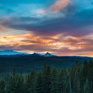 Fond de ecran iPad Diamond Peak la apus