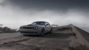 Dodge Challenger Demon gri 4K pe un drum cu fum — Mașină 4K GIF Fundal