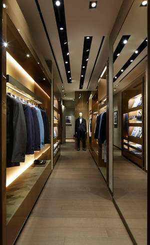 Fond de ecran Fendi Tuxedos In Room — Moto Pad 70 Pro Fundal