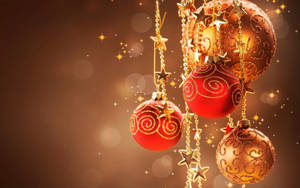Globuri festive de Crăciun roșii și aurii — Rosu craciun Fundal
