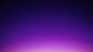 Un gradient neon violet minimalistic cu stele. — Mov neon Fundal