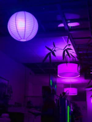Idee de cameră estetică violet închis — Mov deschis estetic Fundal