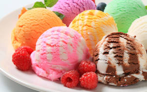 Assorted Ice Creams And Berries wallpaper — 16:10 Fundal