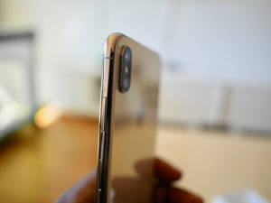 Fond de ecran iPhone Xs auriu