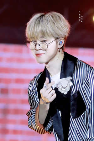 Jimin BTS Finger Heart — Huawei MatePad 11.5 (2026) Fundal