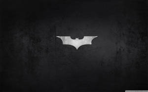 Tapet cu logo simplu Batman din metal