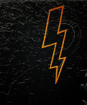 Wallpaper logo Lightning în galben — Galaxy Z Fold 5 Fundal