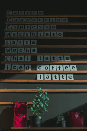 Meniu de cafenea pe perete — Xiaomi Pad 8 Pro Fundal