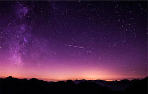 Munții Galaxiei Purpurii — Galaxie violetă Fundal