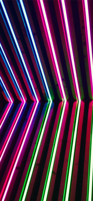 Neon Purple Iphone Tube Lights — iPhone 18 Fundal