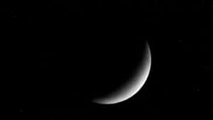 lună, semilună, suprafață lunară, spațiu, cosmos, astronomie, cer nocturn, corp ceresc, estetică SF, peisaj planetar