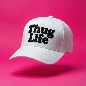 Pălărie thug life plutind pe fond neon roz, pentru un fundal î curajos. — Pixel Watch 5 Fundal
