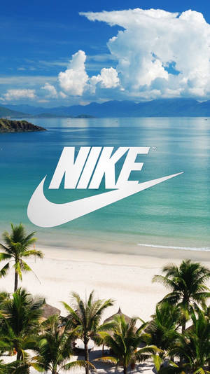 Plajă cool cu emblema Nike