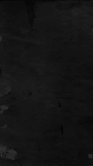 Pregătește-te să explorezi necunoscutul cu elegantul Dark Phone. — Întuneric telefon Fundal