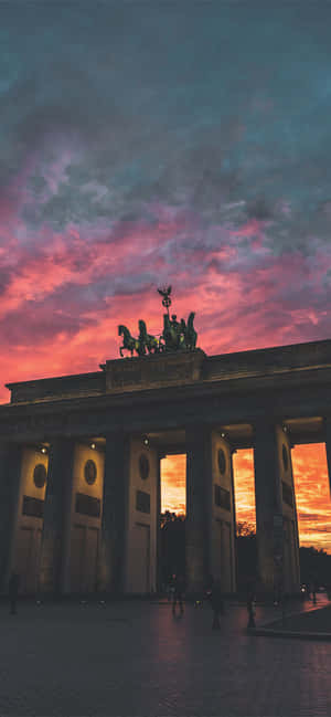 Poarta Brandenburg Quadriga Cer Portocaliu Roz — Huawei nova 16 Ultra Fundal