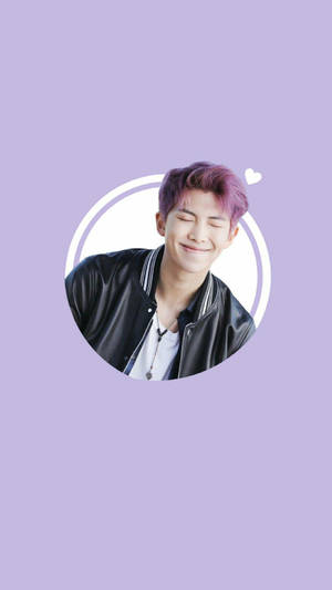 RM drăguț din BTS în cerc pe violet — Bts drăguț Fundal