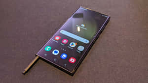 Samsung S23 Ultra cu S Pen afișat — Samsung Galaxy S22 Fundal