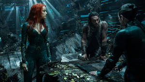 Fond de ecran scenă din filmul Aquaman și Mera — Pro Display XDR Fundal
