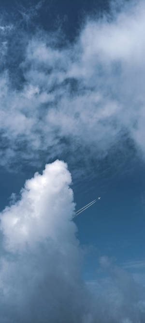 Simple Blue Aesthetic Contrails — iPhone 14 Pro Max Fundal