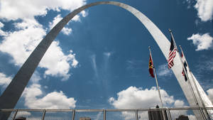 Steagul american la Arcul St. Louis — Cer senin Fundal