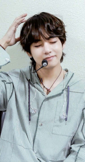 Imagini cu Taehyung — Bts v Fundal