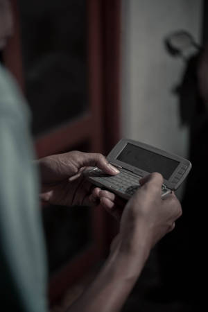 Telefonul Mobil Nokia 9300 — Nokia Fundal
