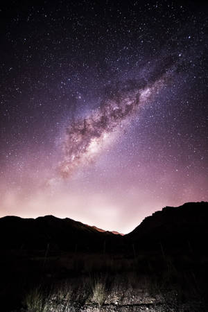 Terrain Stâncos al Galaxiei Purpurii — Galaxie violetă Fundal
