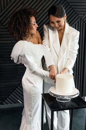 Tort de Nuntă Cuplu Lesbian — Xiaomi Pad 7S Pro 12.5 Fundal