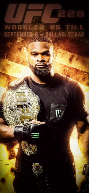 Fond de ecran Tyron Woodley cu centura pe umăr — iPhone 18 Fundal