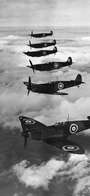 Spitfire — iPhone Xs Fundal