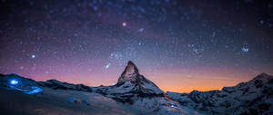 Tapet munte cu galaxie pastelată. — 2560x1080 Fundal