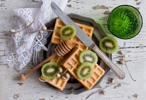 Vafe Kiwi Flat Lay wallpaper — Detaliat Fundal