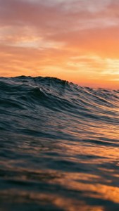 Fundal de ecran cu apus peste ocean, culori calde pentru iPhone Xs. — iPhone XS Fundal