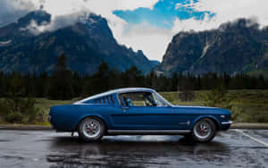 Vedere Impresionantă a unui Ford Mustang Fastback din 1966